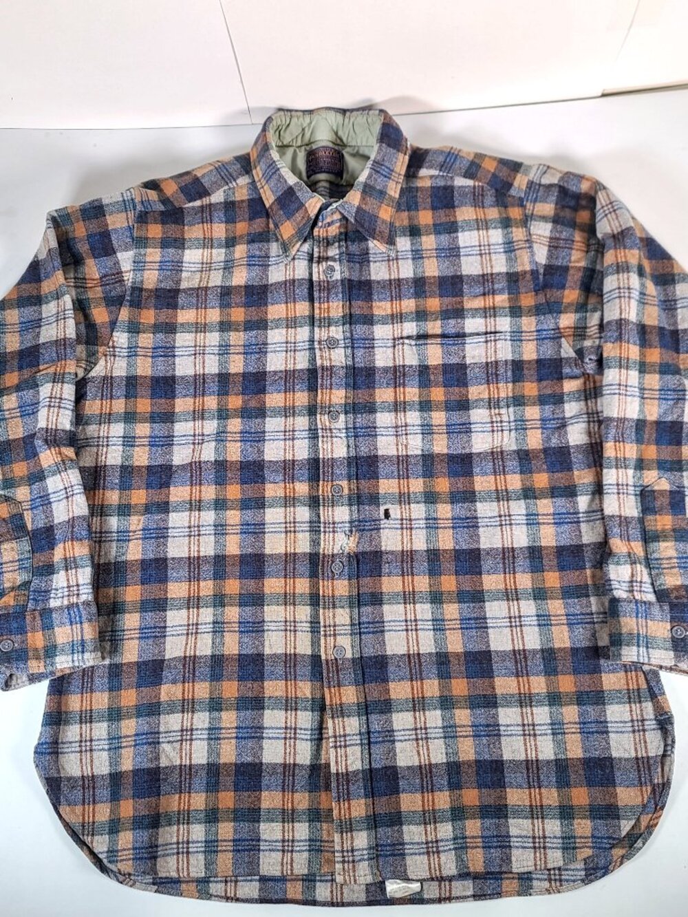 Vintage 80s Pendleton 100% Wool Lodge Shirt Men XL Plaid Flannel [with flaws]